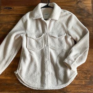Abercrombie and fitch over sized shirt jacket Sherpa